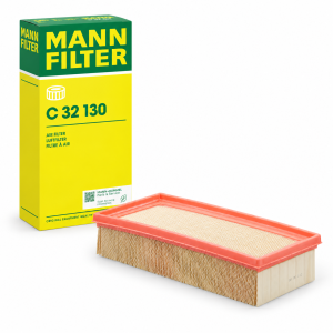 Filtro de aire de motor MANN-FILTER C 32 130 con caja original, compatible con determinadas versiones de Audi A4, A5 y Q5.