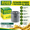 Infografía del filtro de aceite MANN-FILTER W 712/95 con sistema de filtración de impurezas, válvula antirretorno, válvula bypass y características técnicas para motores gasolina TSI y TFSI compatibles.